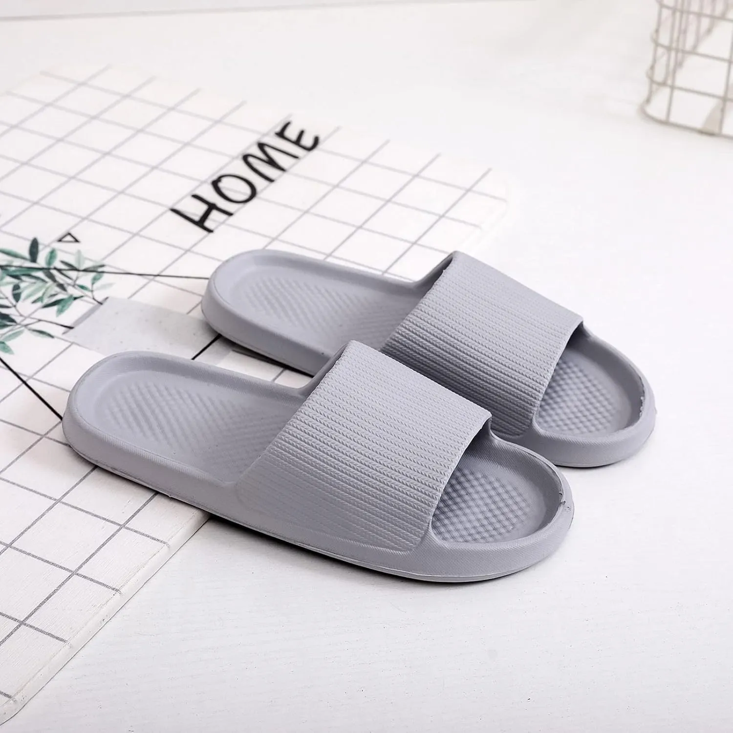 Fashion Couples Men Shower Room Home Non Slip Breathable Soft Sole Shoes Slipper Comfortable Flat Spa Slippers for Men