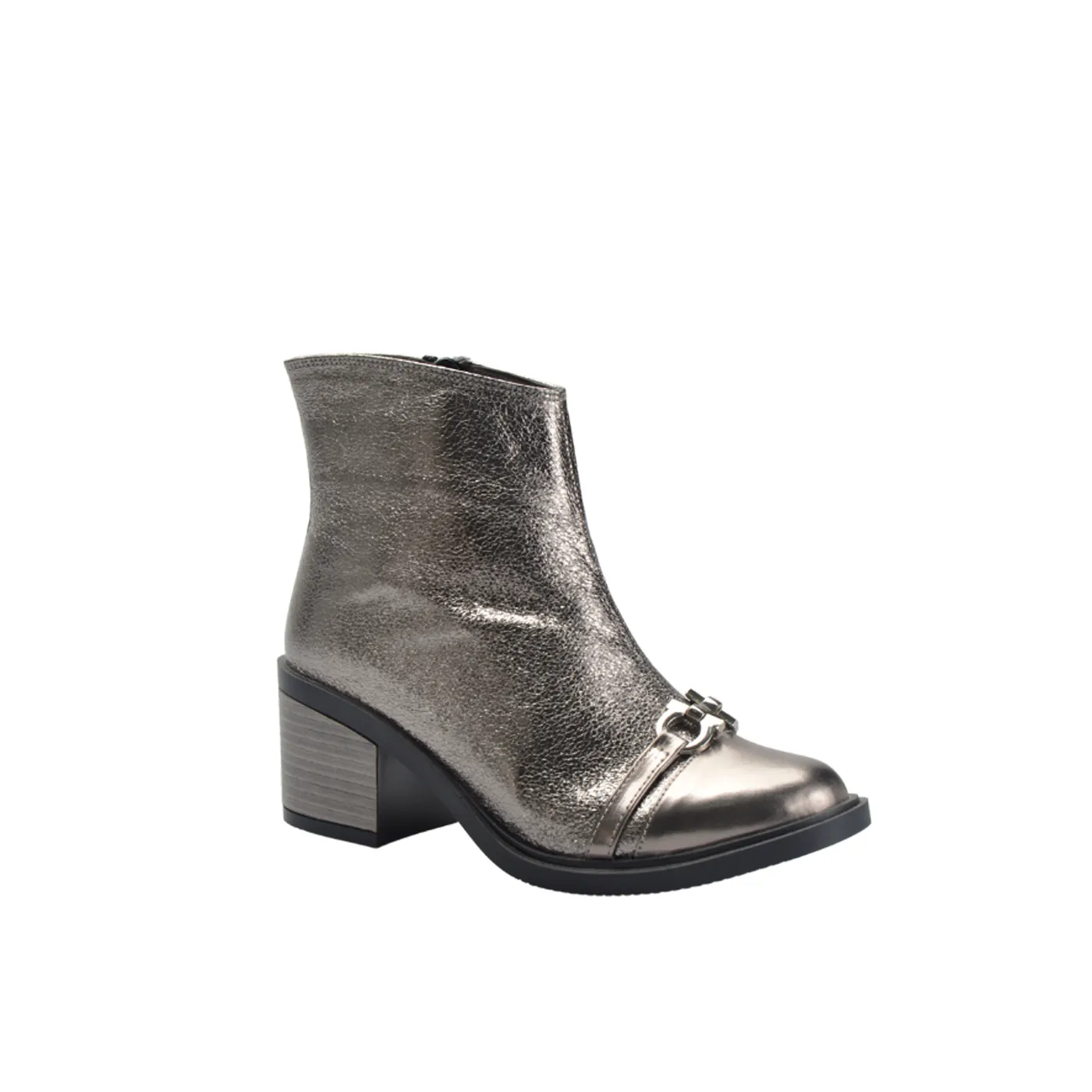 Gray Pointed Leather Half Boot With Buckle