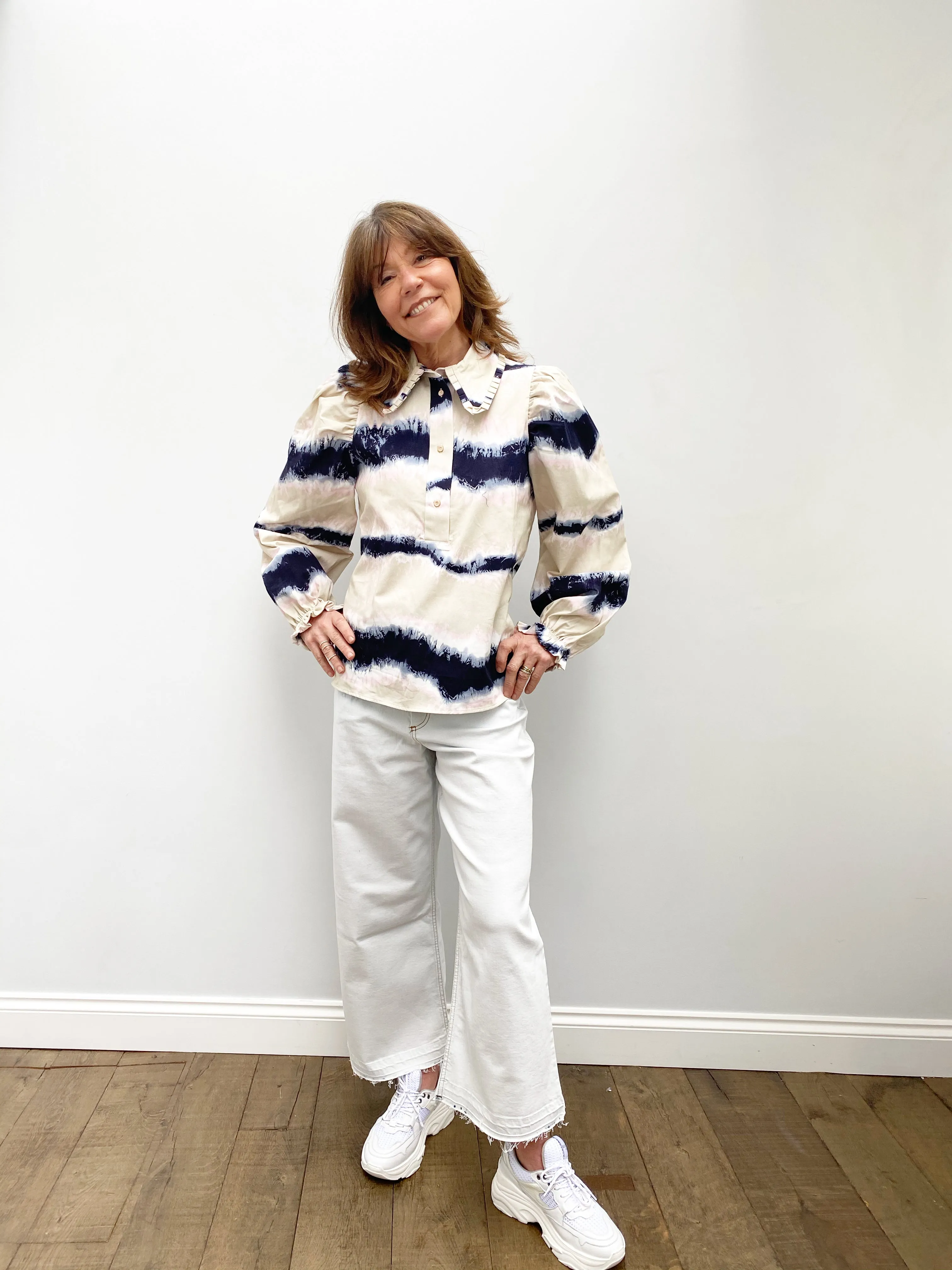 M Tresco Tie Dye Top in Sand