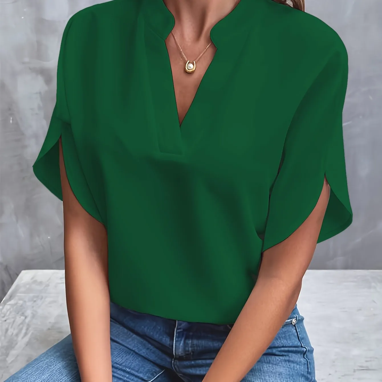 Mina - Luxurious Elegant Blouse