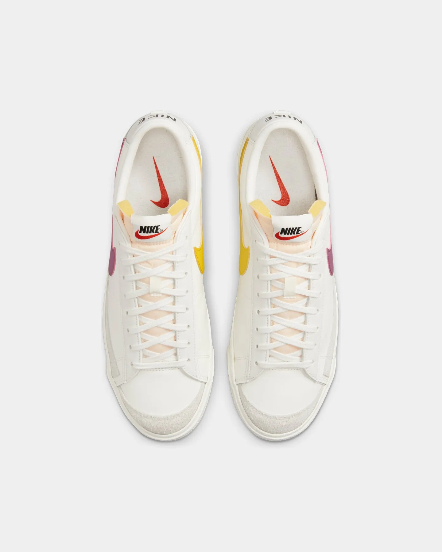 Nike Blazer Low '77 Vintage Sail/Light Bordeaux/Vivid Sulfur