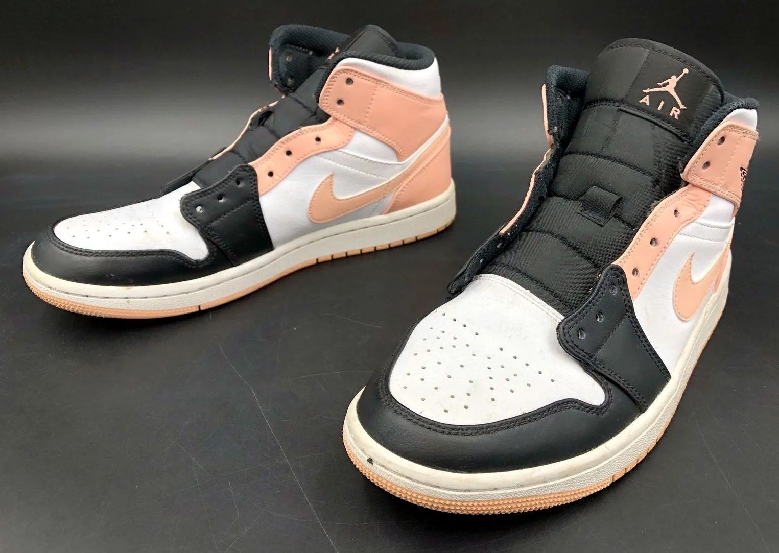 Nike Jordan 1 Mid 'Crimson Tint' Men's White/Black/Pink Sneakers - Size 8 ( COA)