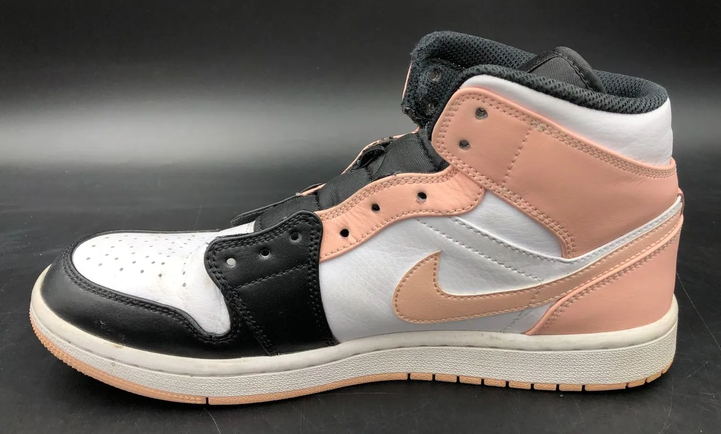 Nike Jordan 1 Mid 'Crimson Tint' Men's White/Black/Pink Sneakers - Size 8 ( COA)
