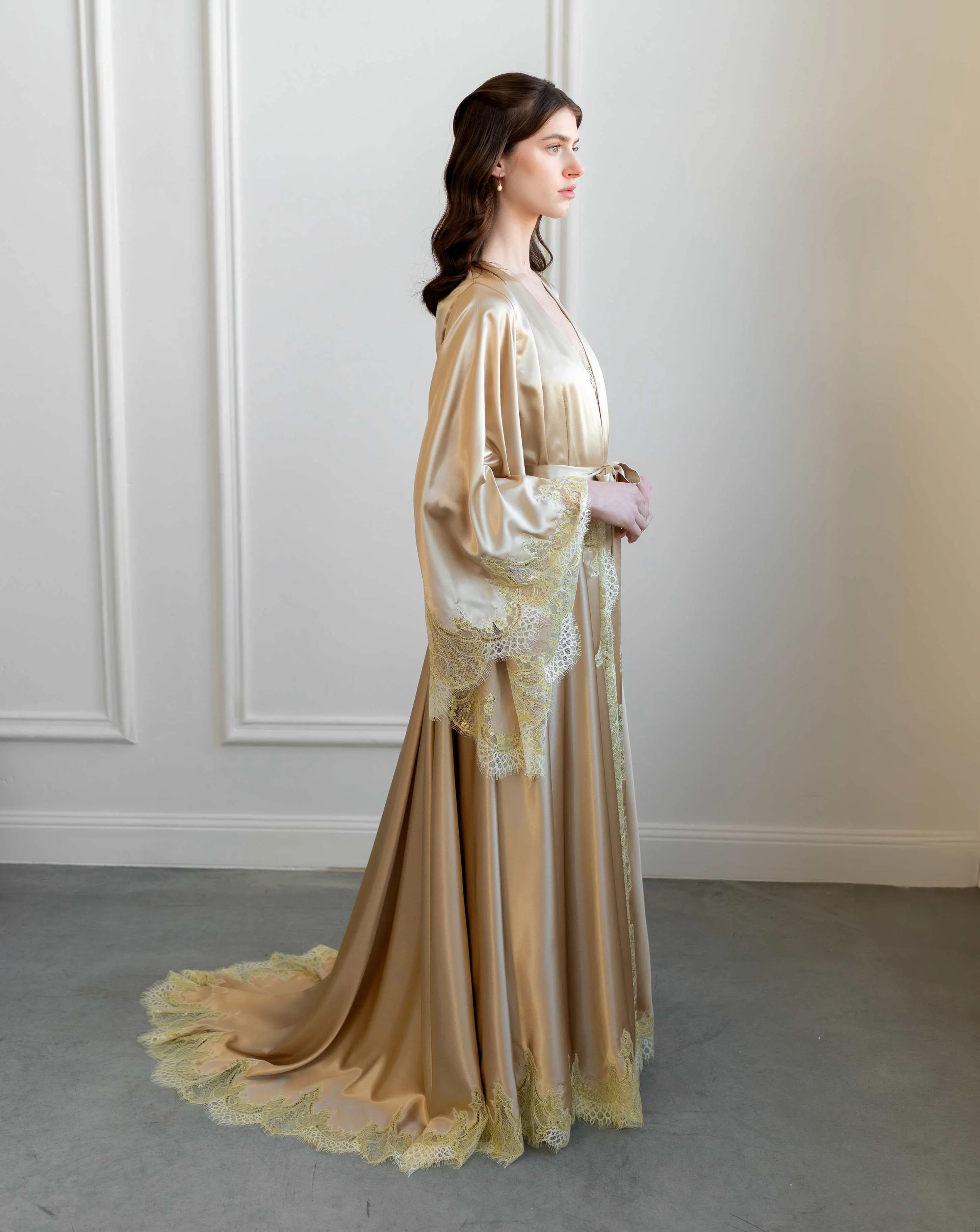 Royal Mirage Luxurious Set