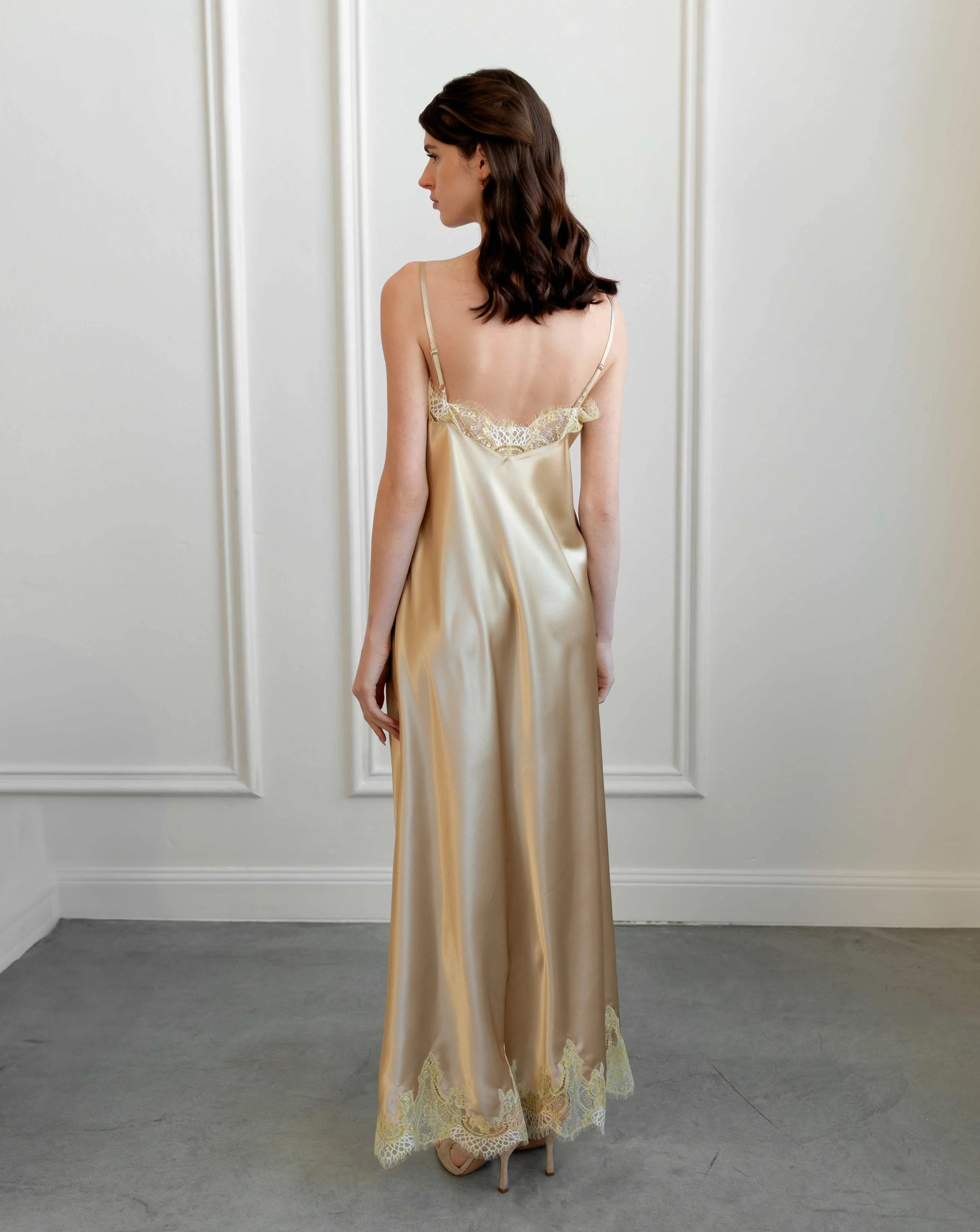Royal Mirage Luxurious Set