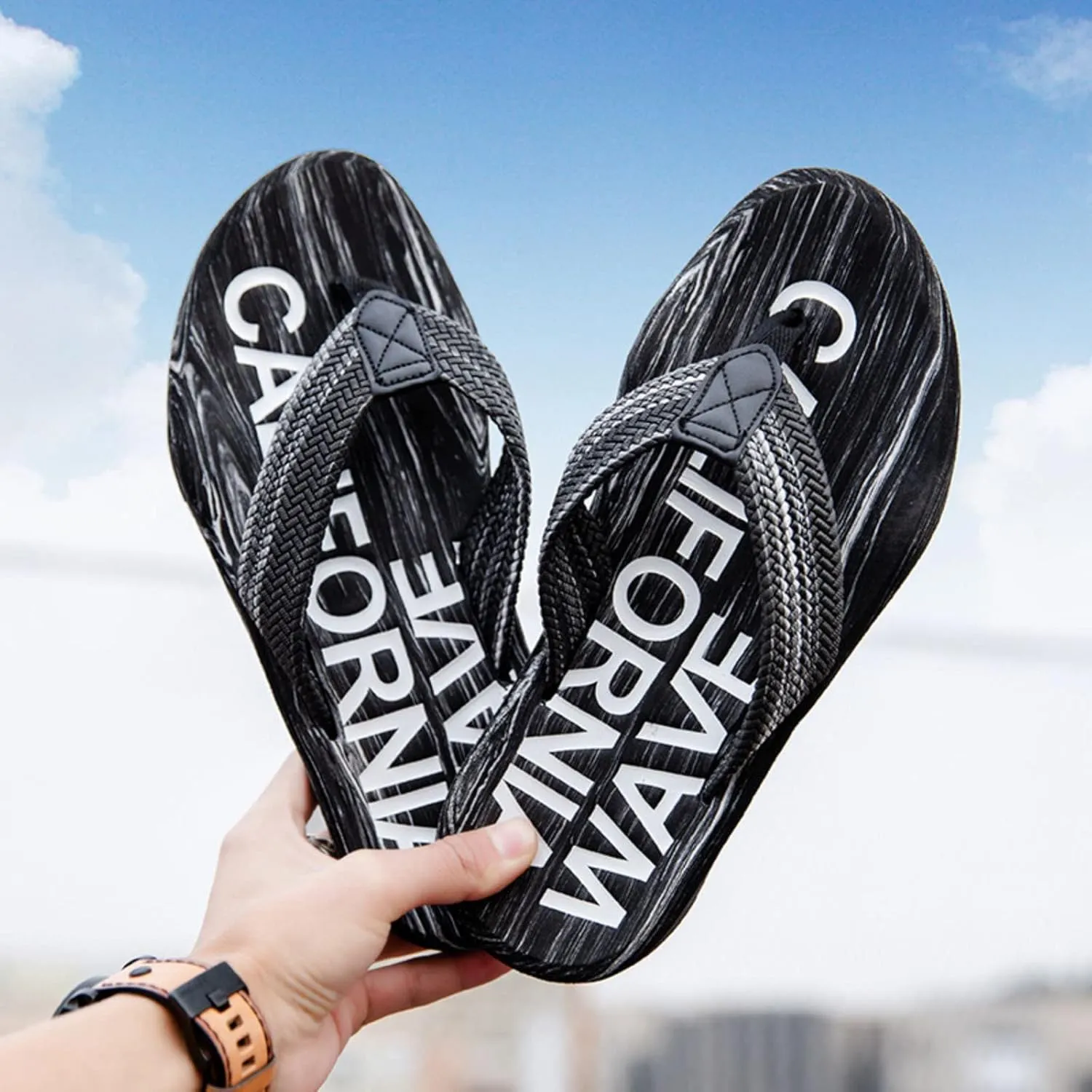 Selling Drop Beach Men Slippers Fashion Sandals Breathable Summer Sandal Non Slip Rubber Mens Open Toe Slippers Size 13