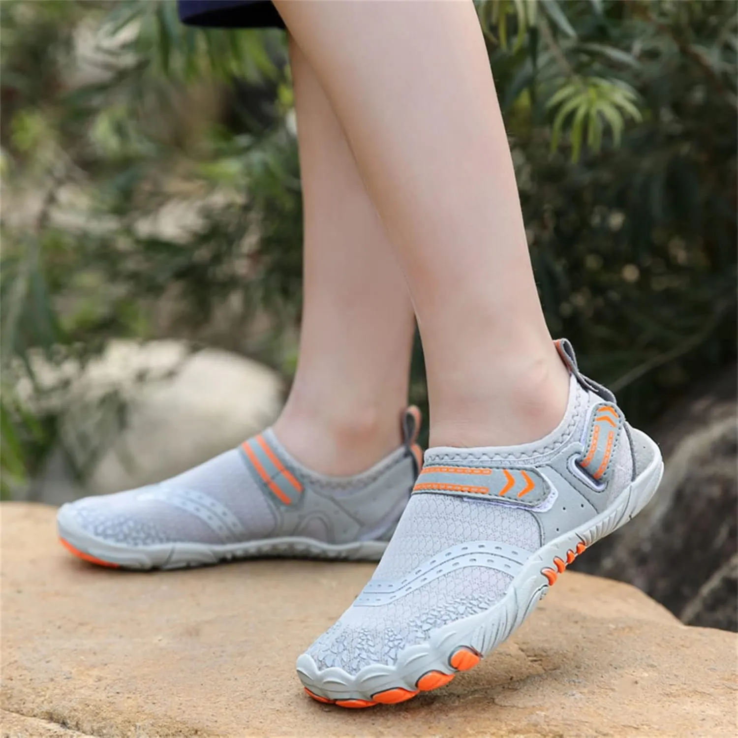 Summer Water Shoes for Men and Women Quick Drying Swimming Shoes Breathable Hiking and Diving Tracing Shoe