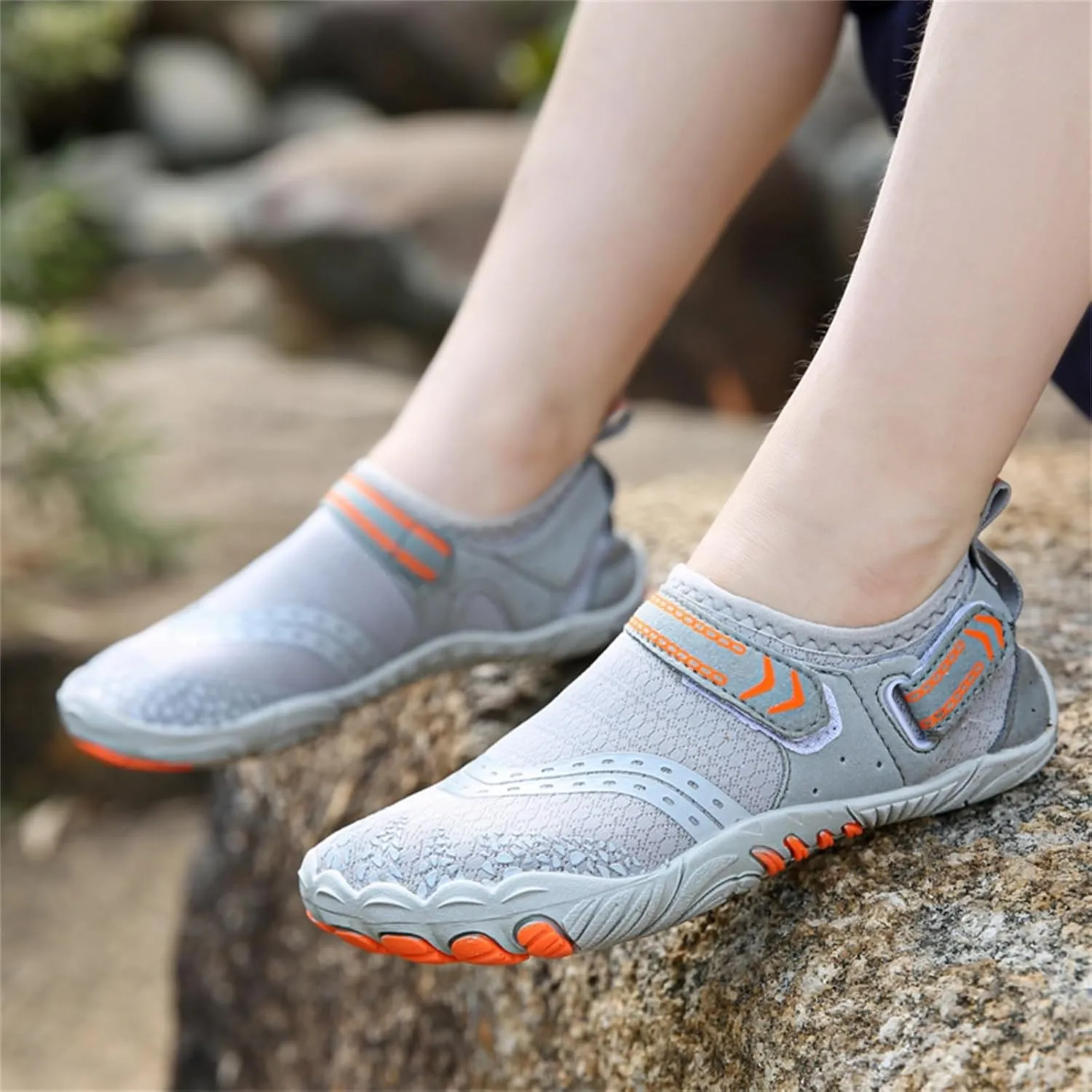 Summer Water Shoes for Men and Women Quick Drying Swimming Shoes Breathable Hiking and Diving Tracing Shoe