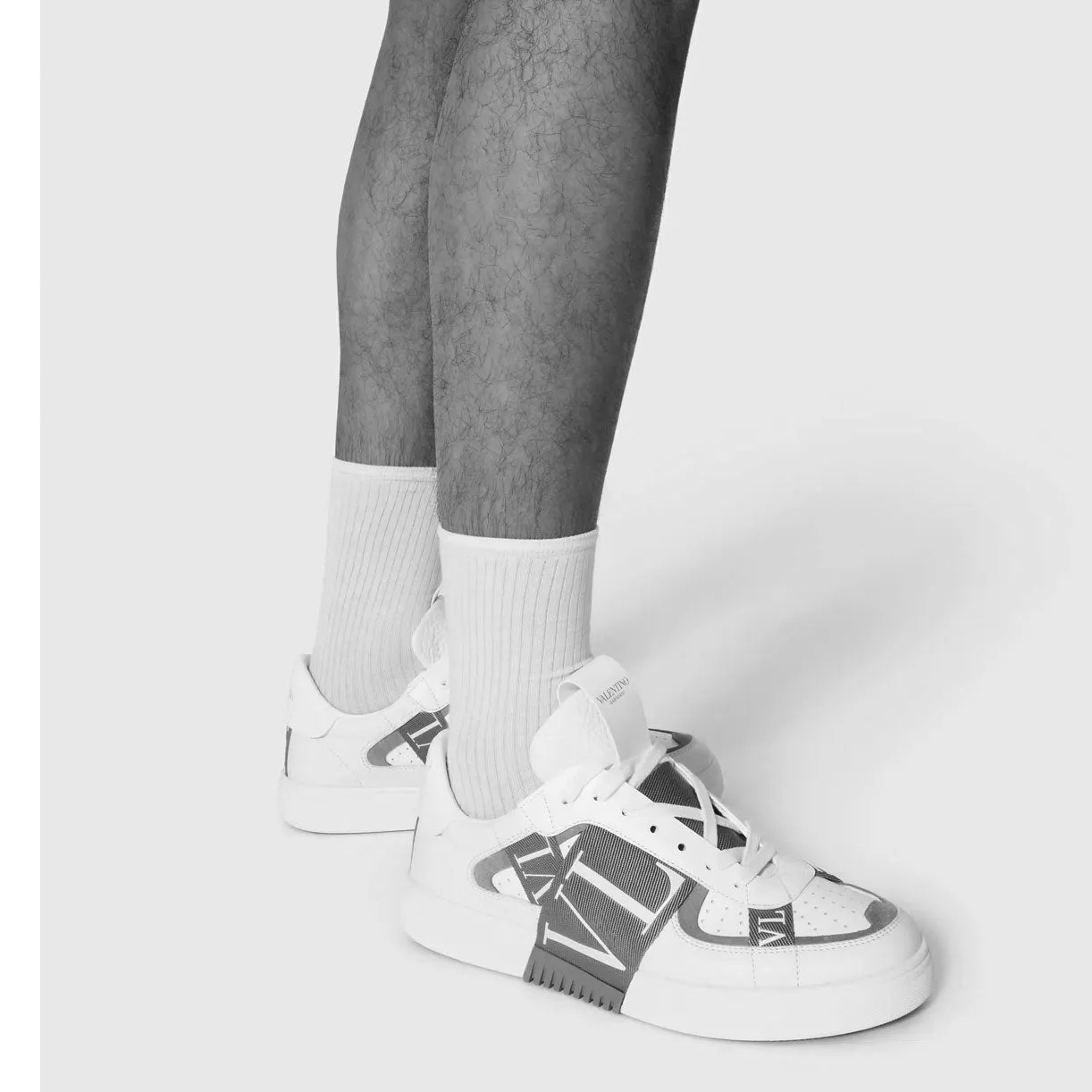 VL7N Sneaker, White/Grey
