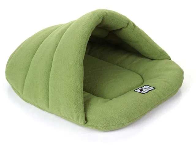 Winter Warm Slippers Style Dog Bed Pet House Lovely Soft Suitable House for Pets Cushion Cat Dog Bed