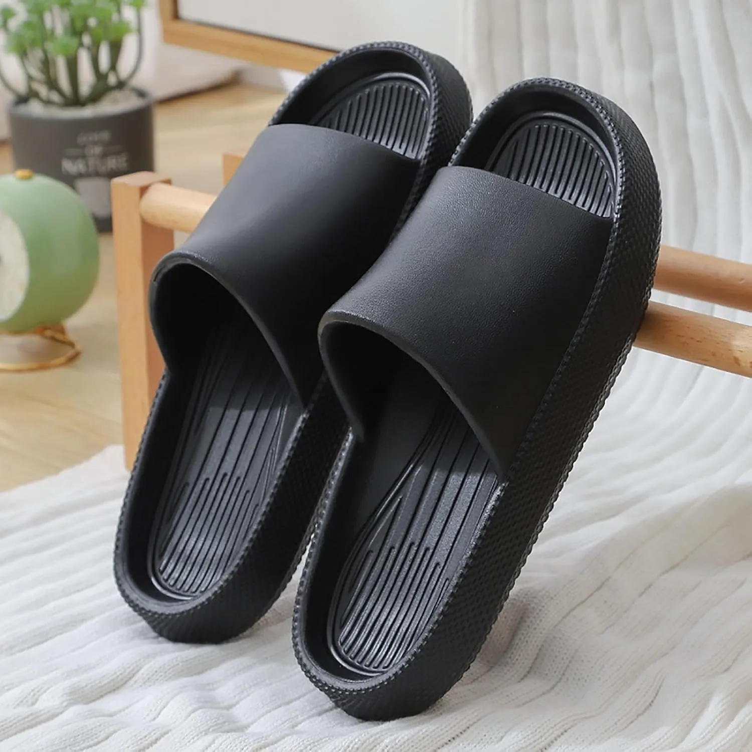 Women's Flat Slippers Indoor Home Beach Non Slip Sandal Arch Support Sandals Women's Breathable Casual Sandals